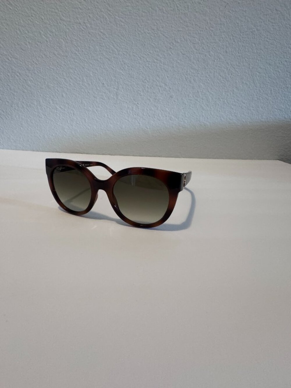Salvatore Ferragamo SF1031S Tortoise Sunglasses New Authentic